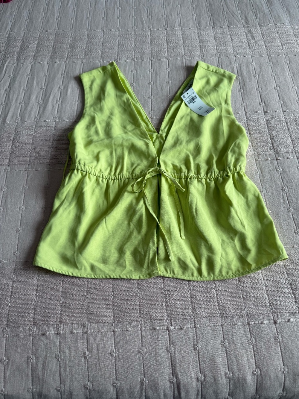 Abercrombie & Fitch Plunge Tie Front Sleeveless Top